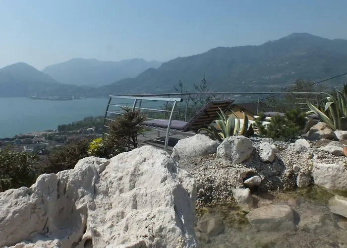 Apartament Romele